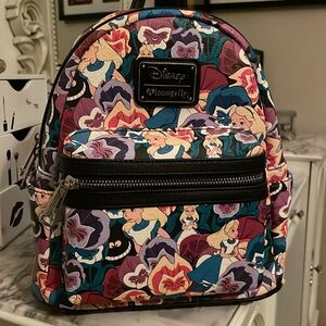 Alice in wonderland lounge fly backpack